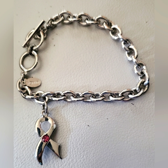 Cookie Lee Breast Cancer Bracelet - Picture 1 of 3